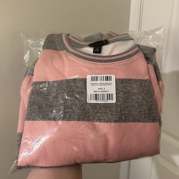 Torrid Drop Shoulder Crew Sweatshirt Size 2 - Picture 13 of 15